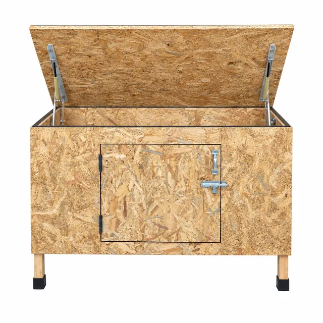 Brooder box for chicks with 70 chick capacity